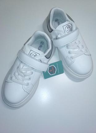 Кросівки зі смайликами