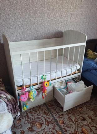 Нове дитяче ліжко
