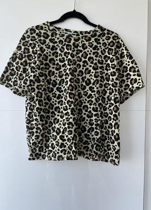 Футболка zara, размер м, леопардовая