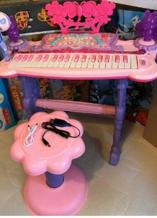Дитяче піаніно синтезатор 6618 на ніжках зі стільчиком, 37 клавіш