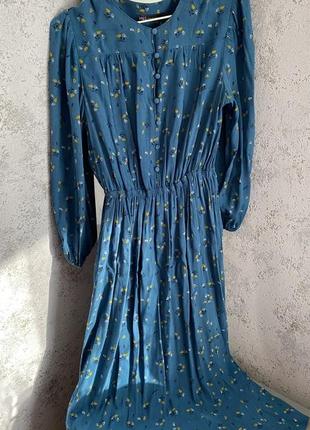 Платье в цветочный принт