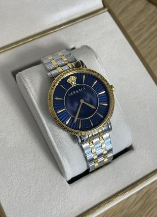 Годинник versace