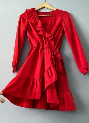 Яскраве коротке плаття