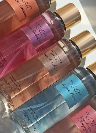 Парфумовані спреї для тіла victoria's secret