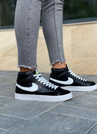 Жіночі кросівки nike blazer high black white знижка sale | smb 📎