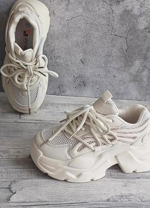 Детские кроссовки для девочки