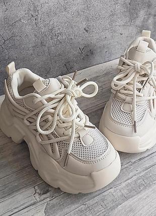 Детские кроссовки для девочки