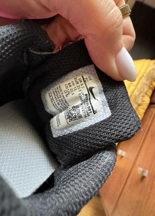 Кросівки дитячі nike 22,5-23 оригінал8 фото