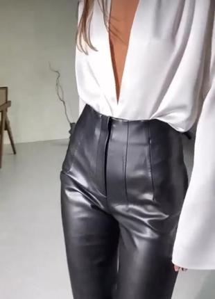 Кожаные брюки