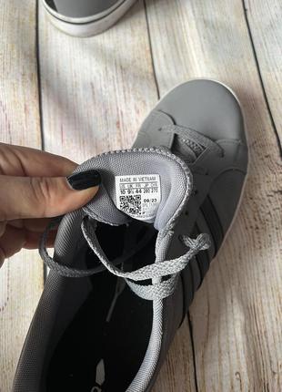 Кеди/кросівки чоловічі adidas