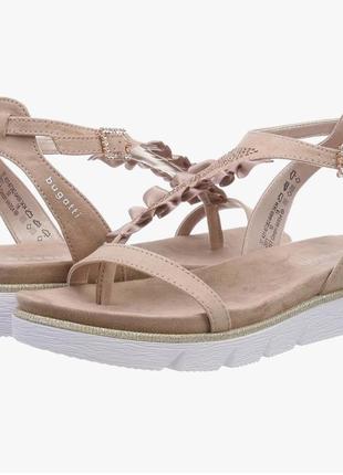 Фірмови босоножки bugatti ,40 розмір