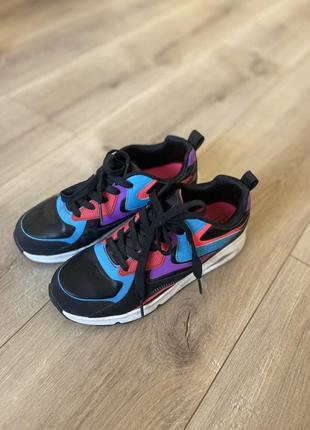 Кроссовки skechers