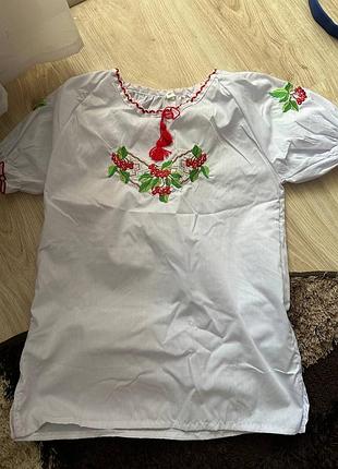 Вышиванка на девочку