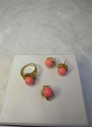 Комплект-кулон, сережки, каблучка