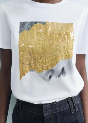 Невероятная футболка с принтом zara new