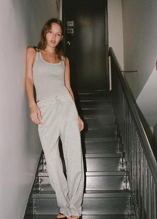Брюки серые с блестящими нитями zara new