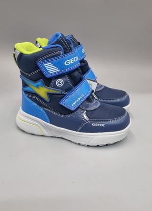 Зимові черевики geox sveggen 26, 32 зимние ботинки мигалки