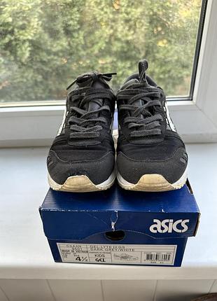 Кросівки Суперові спортивні жіночі легінси asics оригінал
