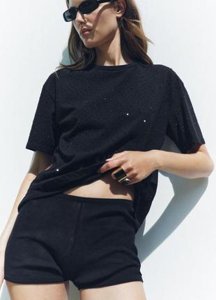 Футболка жіноча чорна із стразами zara new