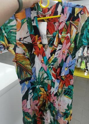 Новое женское платье zara с запахом с цветочным принтом, р. m-l