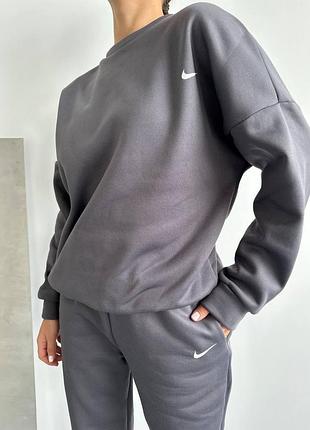 Спортивный костюм3 фото