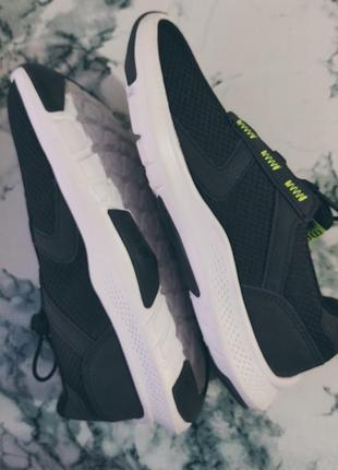 Кроссовки на подростка