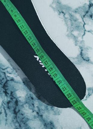 Кроссовки на подростка