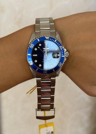 Швейцарские часы invicta2 фото