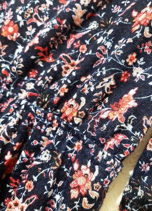 Springfield красива сукня трикотажна коротка чорно-синя в квіти червоні/білі жіноча 46 м9 фото