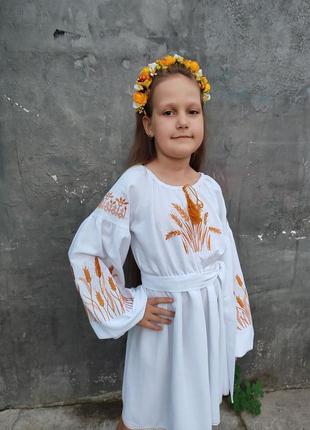 Платье с колышками косышки вышиты вышитая рубашка вышиванка для девочки платье на 1 сентября
