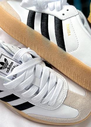 Samba platform black/white 2