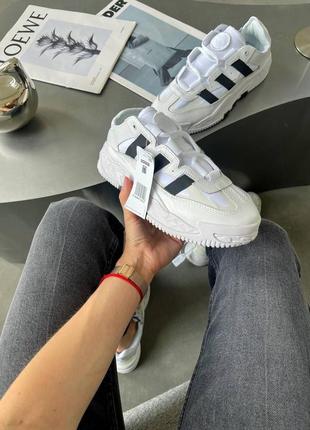 Кросівки adidas osaka pantip japan hotel