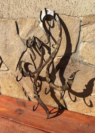 Вішалка в ретро стилі