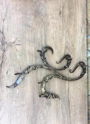 Вішалка в ретро стилі