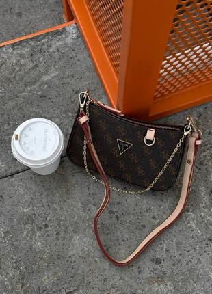 Жіноча сумка guess mini bag brown4 фото