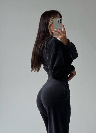 Велюровый костюм
