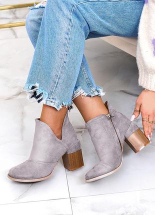 Женские ботинки ricteas на каблуке