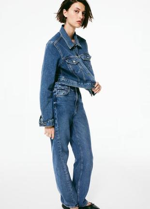 Голубые прямые джинсы h&m