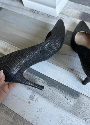 Туфли каблука лодочки t.taccardi3 фото