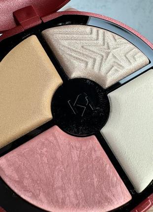 Палитра для лица kiko milano joyful holiday all you need face palette