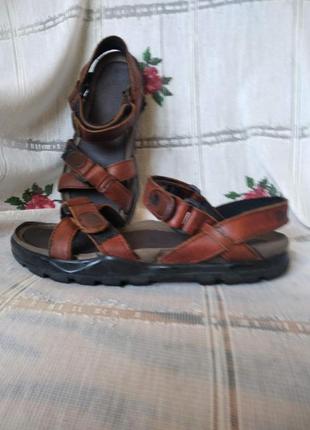 Супер босоніжки коричневого кольору"timberland"р.35,шкіра.