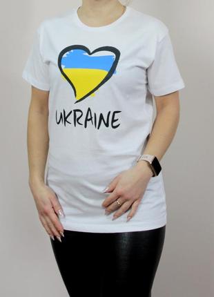 Футболка женская летняя с коротким рукавом (размер l) белая с печатным рисунком украинская символика