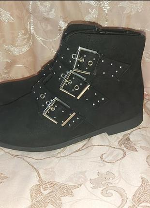 Ботінки жіночі select 39 розмір