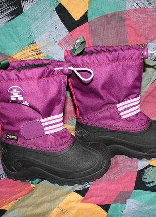 Теплі чоботи kamik, демісезонні gore-tex.