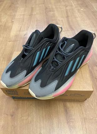 Кросівки adidas ozrah