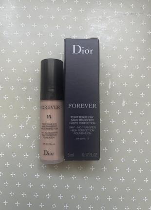 Dior forever тональний з дозатором
