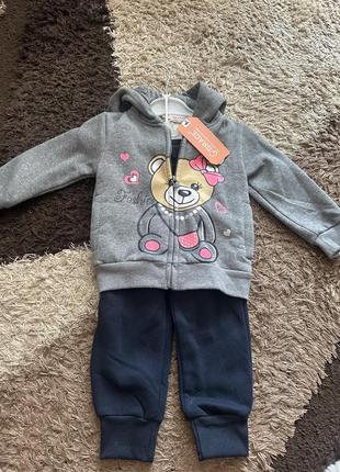 Костюм на дівчинку