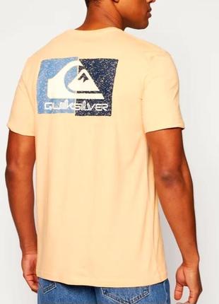 Мужская уникальная футболка quiksilver с большим лого на спине оригинал