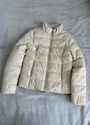 Куртка на осінь, еко-шкіра