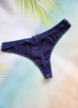 Трусики стрінги темно-синього кольору з гіпюровими вставками3 фото